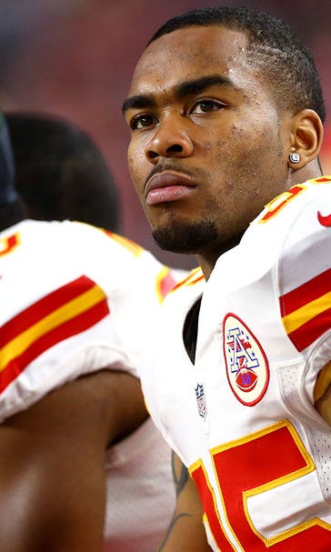 Chiefs RB Charcandrick West catching passes, turning heads